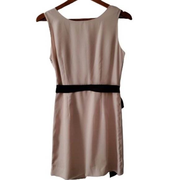 Lush Women's Shuttered Tuck With Black Sash Belt Cream Dress Size Medium - Picture 2 of 7